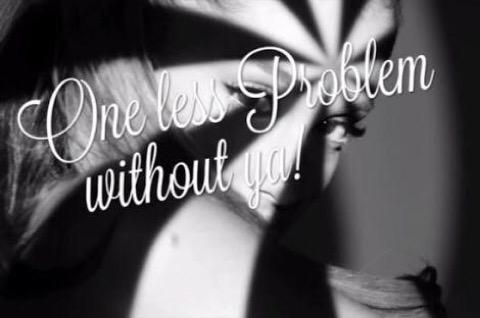 TiffMelissa15's tweet image. #OneYearOfProblem FORREALS