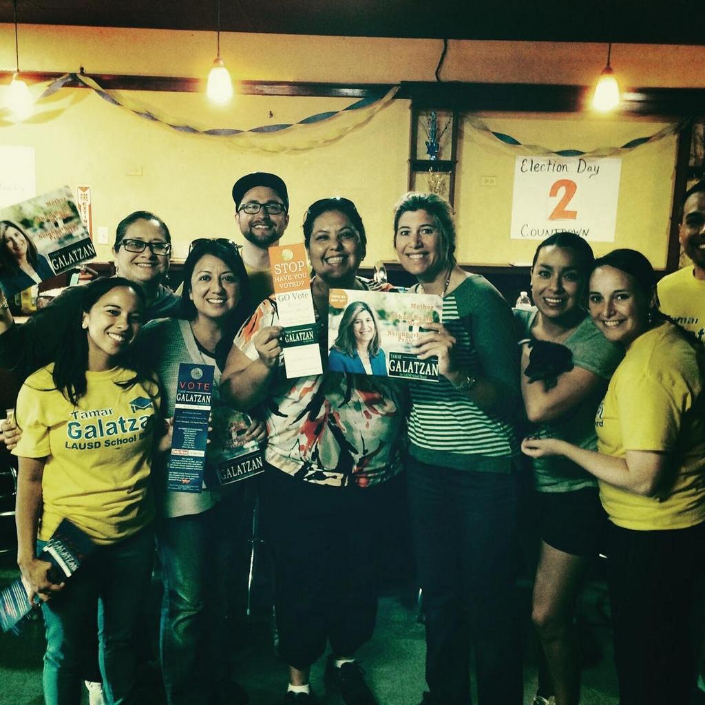 VoteTamar2015's tweet photo. Pounding the pavement with some great volunteers! T-2 days until ELECTION DAY!  Thank you for all your support! #GOTV http://t.co/yxeRgQGXF9