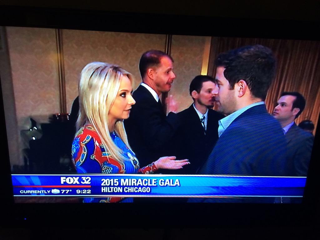 Hanging with @NatalieFox32 at the <a href="/MiracleGala/">Miracle Gala 2015</a> with <a href="/CueCognatio/">Cue Cognatio</a> and <a href="/PartnerPillow/">Partner Pillow</a> #deaf #CuedSpeech #access