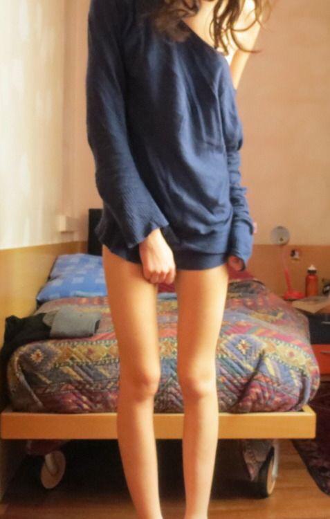 A_little_Mo's tweet photo. It's Monday again.  😔 #Leggoals #thinspo http://t.co/5RmyLyLQgr