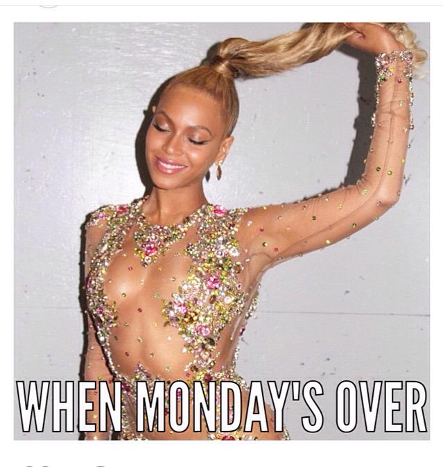MichPink's tweet image. #MondaysSuck ✌🏻️ #Beyonce