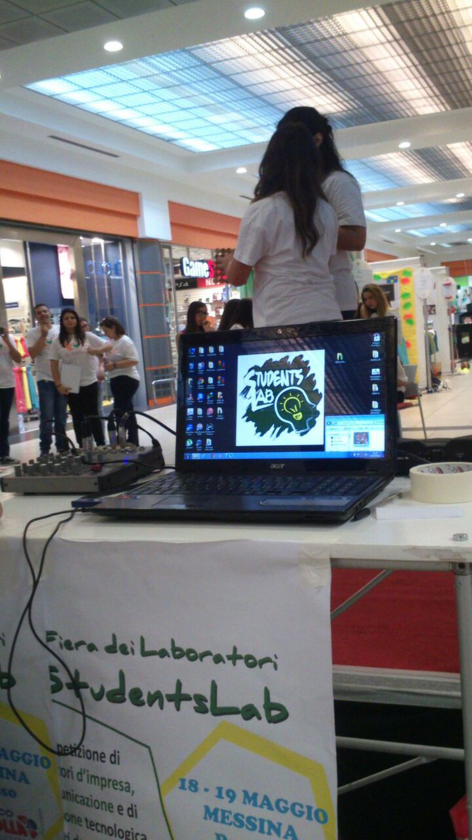 #Fiera #StudentsLab a #Messina,i laboratori d'#impresa si presentano alla giuria! Oggi e domani! <a href="/messinanews/">Messina News</a>