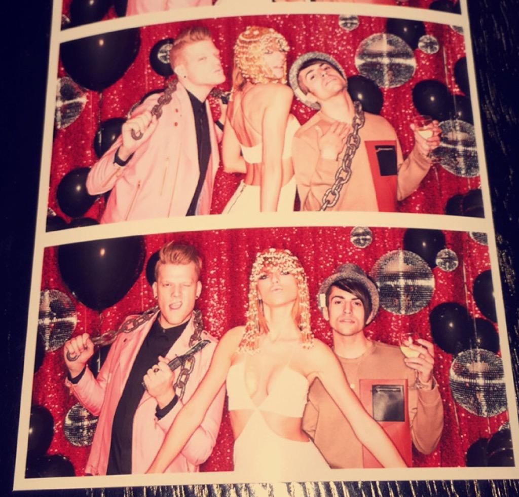 PictureBoothCo tweet picture