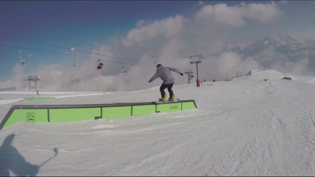 Øyvind Lie har vært på folkehøgskole. Slik blir det film av. #playboard #playboardmagazine youtube.com/watch?v=6Ibn-Y…