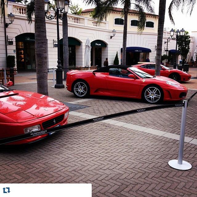 jaozgz's tweet photo. Gracias a@alessandrofastoso por esta estupenda foto de #ferraris #carporn #ferrari #redpas… http://t.co/jez3eUtThC http://t.co/X1oaC17GW1