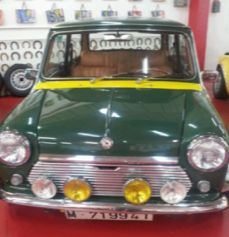 MONTRASER's tweet photo. #mini cooper MORGAN #alquiler http://t.co/oFcUPTOrKX