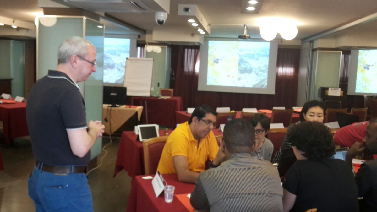 EMDM_disaster's tweet photo. Prov. Ives Hubloue - Mass gathering exercise #emdm2015 http://t.co/mSxHIw3K6K