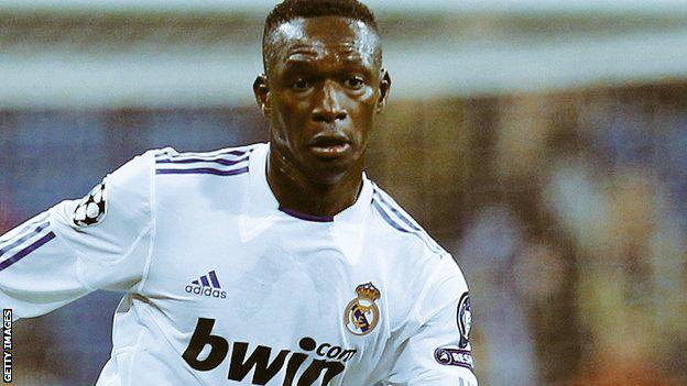 Happy birthday Real madrid former player: Mahammadou Diarra (34) dan Ricardo Carvalho (37) 