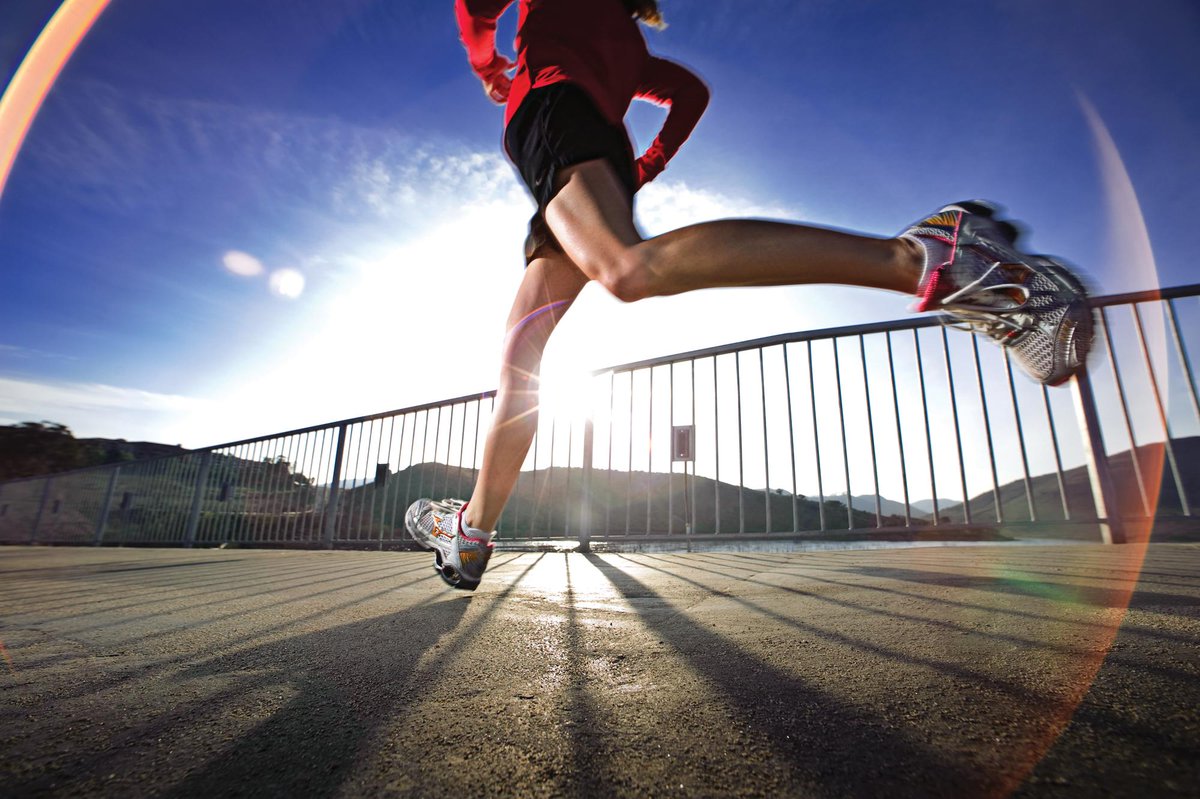 FastRunning's tweet image. Monday morning quick training tip - How to recreate marathon mile 22 - vegrunner.com/recreate-marat… #running #training #fit