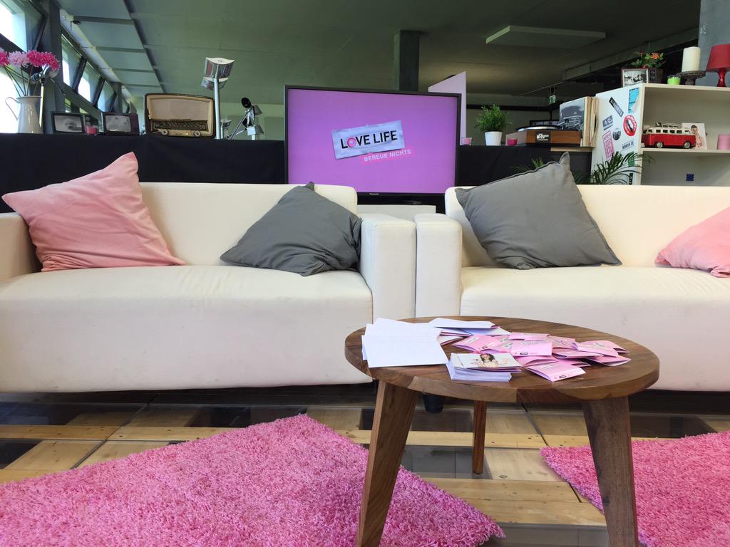 Vorbereitung Medientalk #HIV-Zahlen. Heute 13 Uhr swisscomstream.ch/lovelife