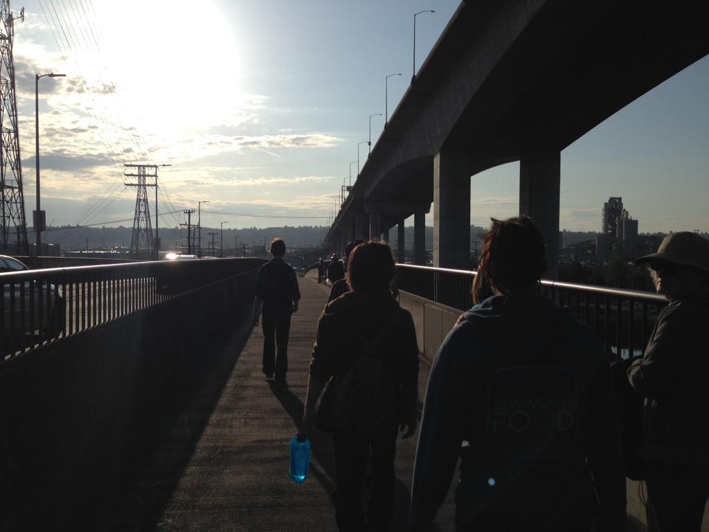 mattmaiorana's tweet image. The stragglers heading to the action site :). Beautiful day for an action! #ShellNo #YouShellNotPass