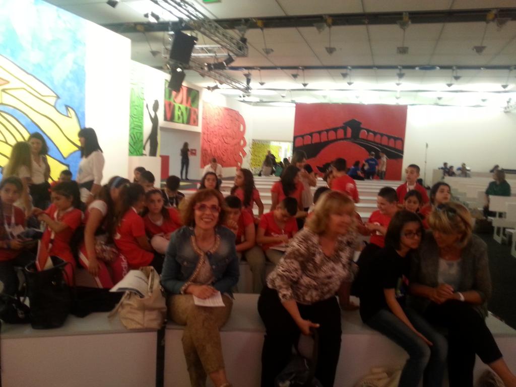 ScuoleSelia2014's tweet photo. @TwLetteratura @PinocchioTw
Viva Pinocchio!
#cheemozione http://t.co/e1H2BemtF7