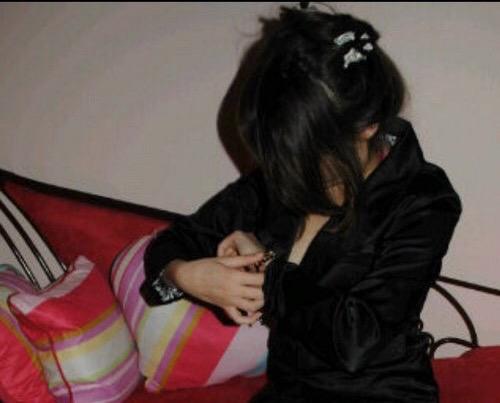 misho_sa1's tweet photo. ✋

عندما أحب إنساناً

أريد أن أتمنى معه أشياء وأشياء

ومن الظلم أن أعيش العمر .. وكل ما أتمناه هو أن أراه 😔

✒️شعوله http://t.co/9lm56s54Ra