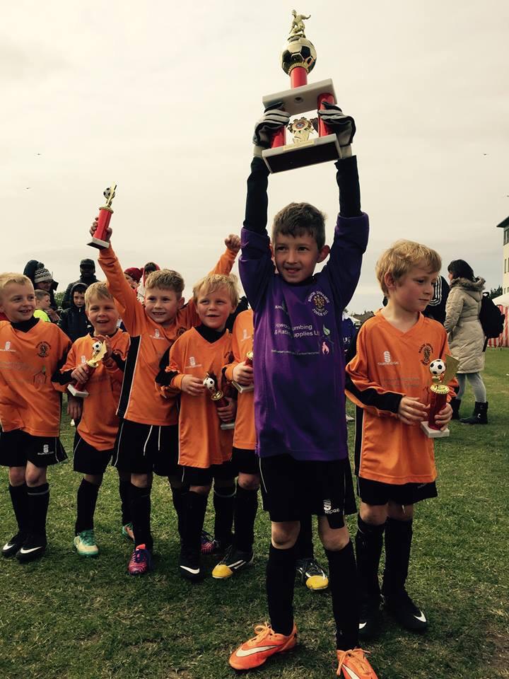 RDJFC's tweet photo. Well done to our U7 Orange who won the Blackpool tournament yesterday! #comeonroach http://t.co/wVIM3s6M04