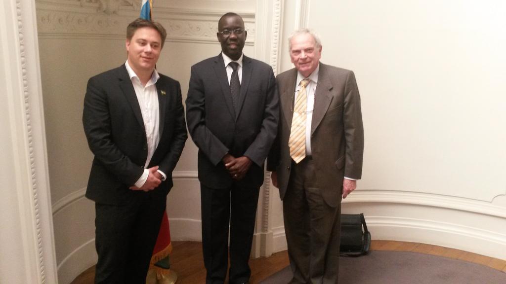JorisDeNocker's tweet photo. Meeting with the new ambassador for South Sudan in Belgium for the Chamber Of Commerce #CBLACP #Juba #SouthSudan http://t.co/lx6C2OlkOP
