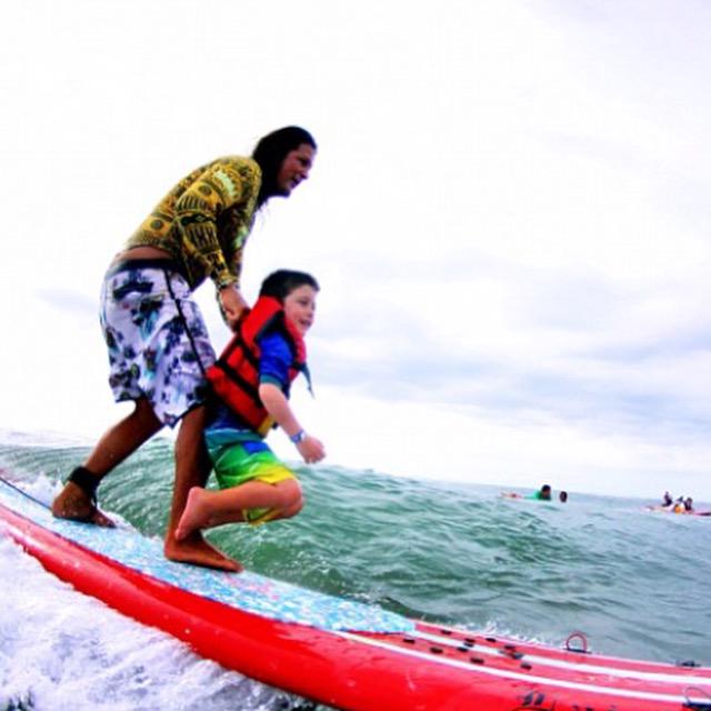 SurfersHealing's tweet photo. Happy birthday @izzypaskowitz ! #alohaizzy #oneperfectday http://t.co/BlpZUGJ8TA
