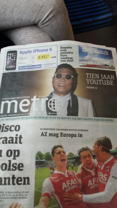 watermarlong's tweet photo. @psy_oppa Dutch newspaper. Ten years of youtube. http://t.co/jW47wOObHq