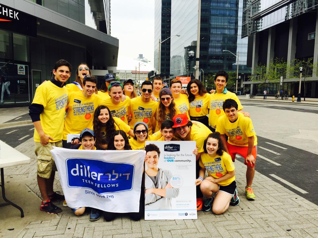 raqbin's tweet photo. #dillerteens proud to host a rest stop at @UJAWalk @UJAFederation #UJAWalk http://t.co/K2hPcWZERK