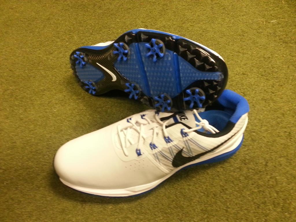 LinksNation's tweet photo. Just arrived today for our June golf shoe test @BandonDunesGolf @SalishCliffs @GambleSands @nikegolf #LunarControl3 http://t.co/tcbfaPpw8G
