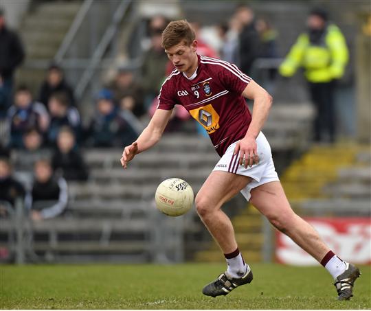 officialgaa's tweet photo. RT to vote for @westmeath_gaa's John Heslin as YOUR http://t.co/Lw4gYD3Qcx Football Player of the Week! #GAA http://t.co/ZjJbXugEAF