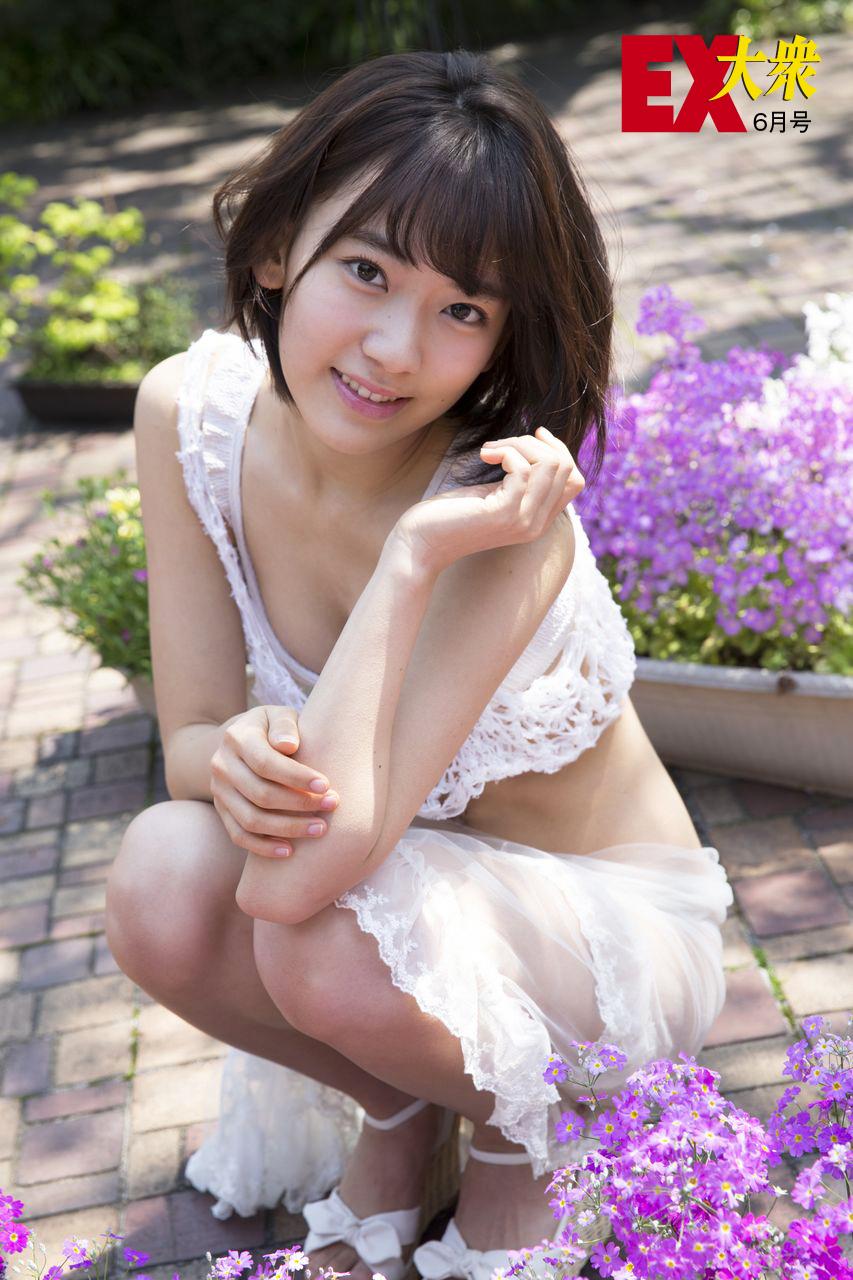 【完全未開封】ヤングアニマル 2015年9月11日 No.17 宮脇咲良【限定】 宮脇咲良 ヤングアニマル 表紙＋グラビア9P＋付録リバーシブル