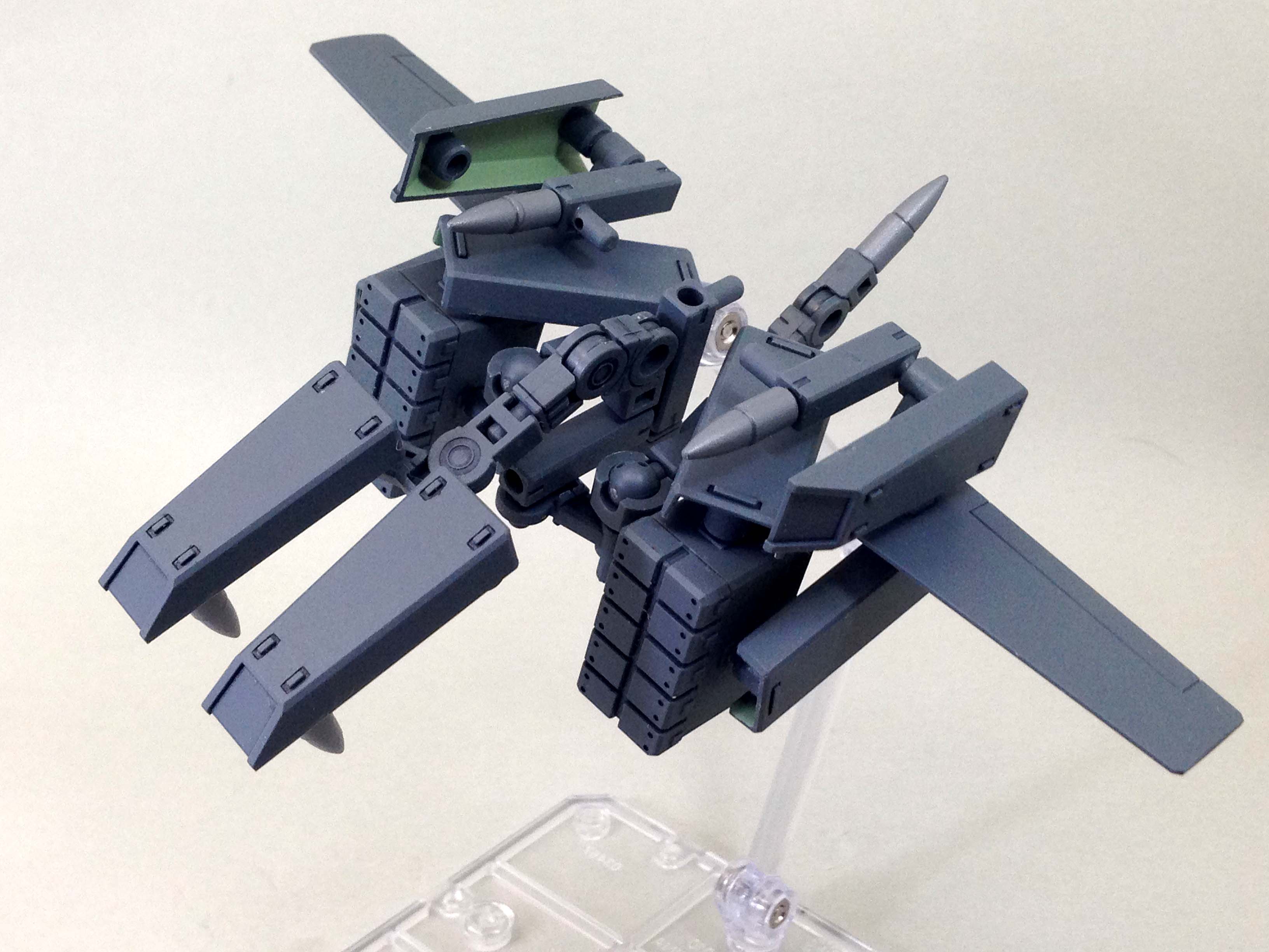 Uzivatel F A たちばな Na Twitteru Hgbc 1 144 ボールデンアームアームズ 組んだ 今回は最近のhg主流の肘関節と汎用ボールジョイントの塊の様なセット サポートパーツを出す他メーカーに対しバンダイが放った攻撃機とでもいうのか ガンプラ Gbft Http T Co