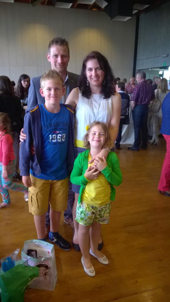 IsabelleCorbet's tweet photo. Lentefeest Margaux http://t.co/43ZYdtDhRP