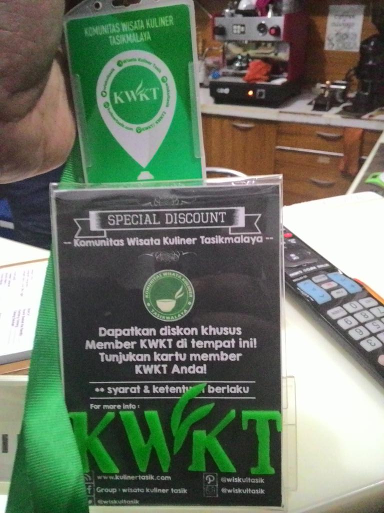 Dapatkan diskon 10%* di <a href="/RuKopBaretto/">RuKop Baretto</a> bagi pemegang Kartu Member KWKT #KulinerTasik