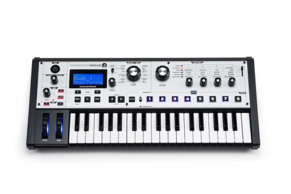 tsugimag's tweet photo. Le synthétiseur @giorgiomoroder sera prochainement mis en vente. Qui se laissera tenter ? 
http://t.co/bLpxUKUrT7 http://t.co/tWscOSCW7I
