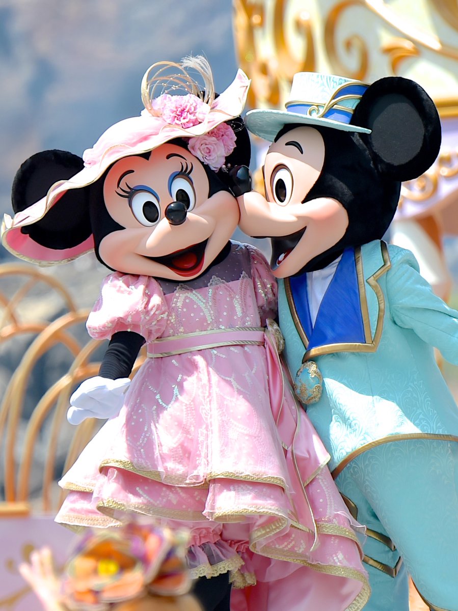 Mezzomikiのディズニーブログ ファッショナブルイースター ミッキー ミニーのキスシーンいろいろ Http T Co Bfuupozltz Http T Co Zjmwe24bis