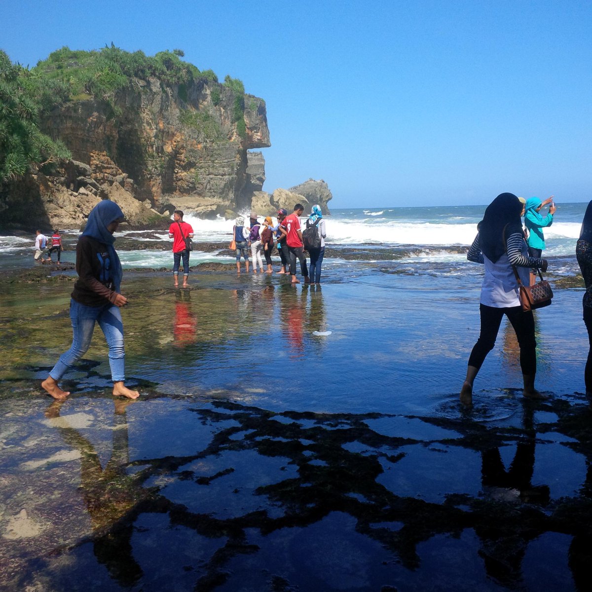 rofiahagustine's tweet photo. Nikmat mana yang kau dustakan http://t.co/gTaZmj4k6s