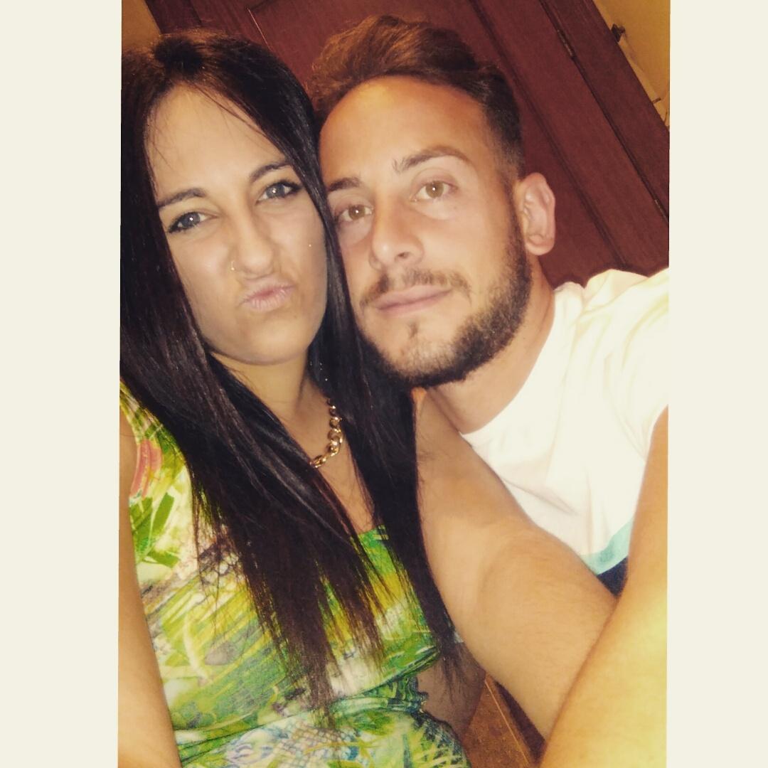 gamiz_mary's tweet photo. A comer con mi bichi feo 🙊❤🙊 http://t.co/lRekhBdvI2