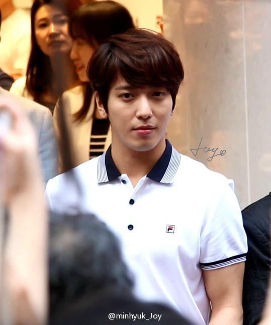 flowerJYH's tweet photo. ƳH★ #정용화 5.15 #FILA iSQUARE ⓒminhyuk_Joy
http://t.co/Quv3IFVKEM
http://t.co/qgNcbHiDSC
http://t.co/RGTVtKQV1b http://t.co/07v8wtDLeE
