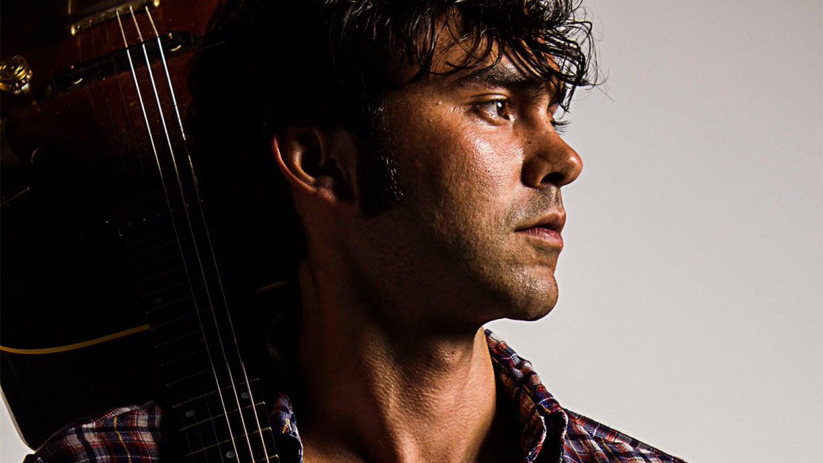 VH1Music's tweet photo. Tune in + watch @ShakeyGraves​ perform on @BigMorningBuzz Live​ NEXT + 9/8c! http://t.co/EmdUY2AoSr