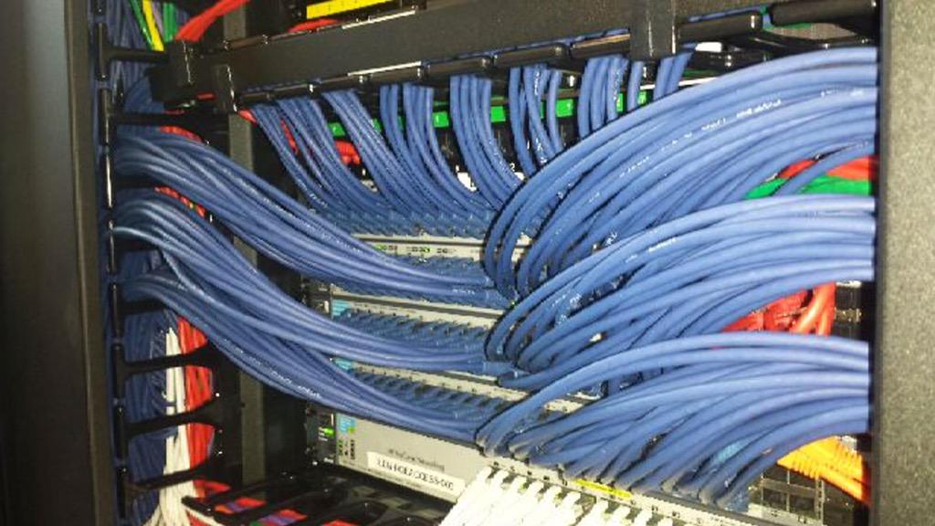 AxiumIS's tweet image. Latest contract finished over the weekend. Client 100% happy so well done boys, now onto the next one. #cableinstall