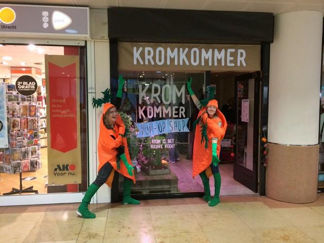 NudgeNL's tweet photo. Yes! Vanaf vandaag haal je al je gekke groenten bij de enige echte @Krommunity #krompopop! → http://t.co/Q0gD7CE645 http://t.co/6O2XMbug9j