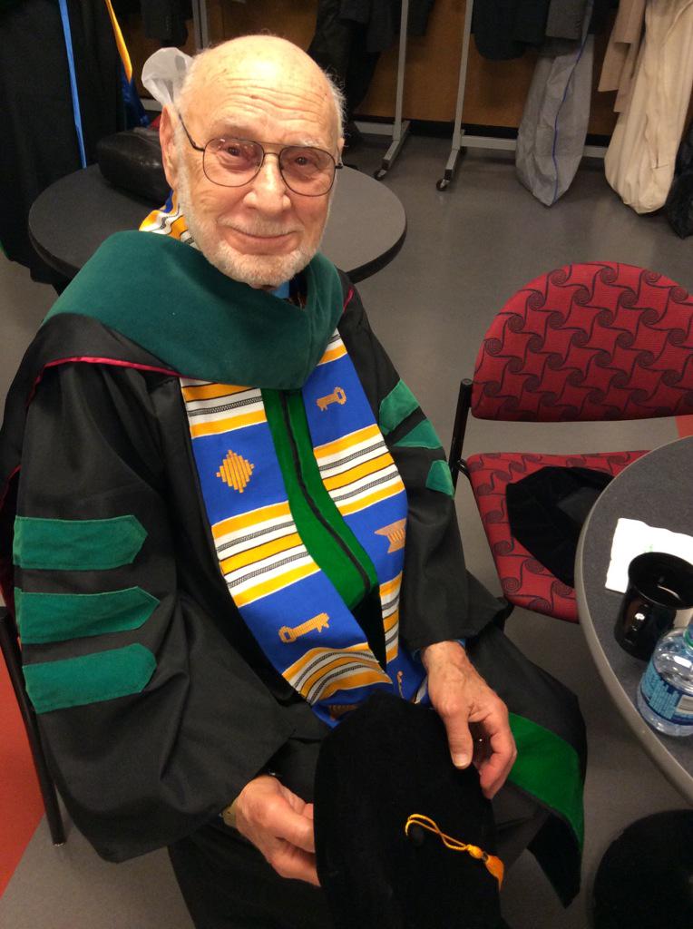 NYITCOM1's tweet photo. The legend!  #nyitcom2015 http://t.co/Zeru0nGjJP