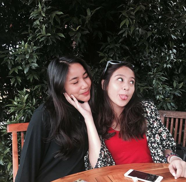 Bestfriend👯 <a href="/salshaabilaa/">salshabilla adriani✨🌙</a>