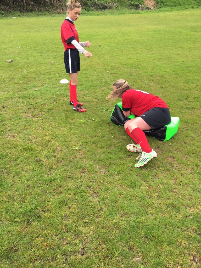 AllStarsSportNE's tweet photo. @SunderlandDC women's Rugby League team being put through their paces this morning! Tough session! http://t.co/yQhxyVk7DK