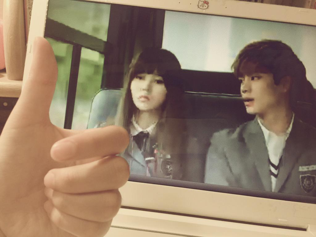chanpink76's tweet photo. @MyloveKBS 후아유 짱!!👍🏻💕💕 화이팅🙌🏻✨ http://t.co/ZFBNyNVcmZ