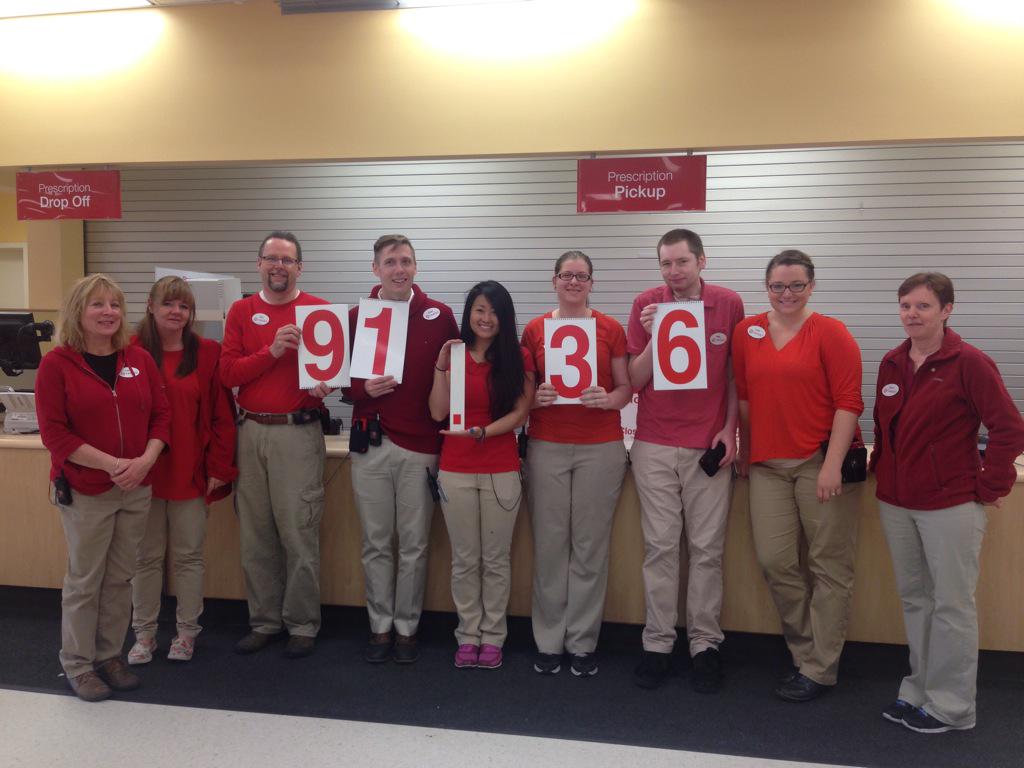 leahdyce's tweet photo. Celebrating our green vibe store! @ShannonGehrmann @DaleVenteicher #BestTeamInRetail http://t.co/iezZONbQSa