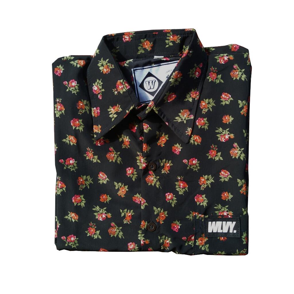 FLOWER SHIRT
BLACK 
IDR180

READY size M-L