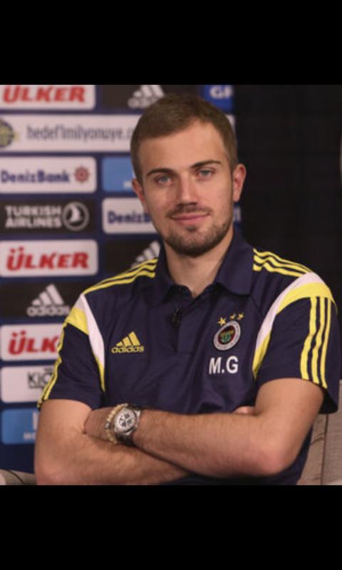 CnbltHatice's tweet photo. #MertGünok 😍💛💙 http://t.co/PUyor0quZ7