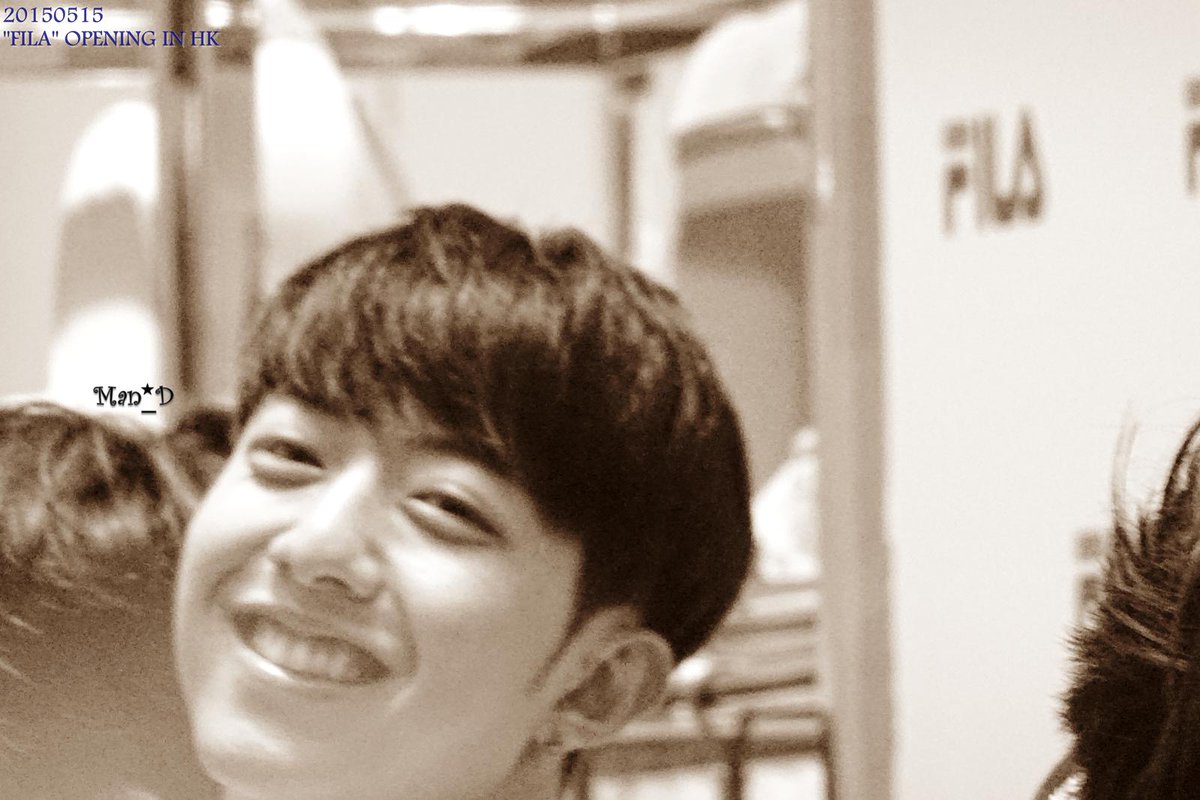 mandy_zai's tweet photo. #FILA #JungYongHwa #leejungshin #CNBLUE #정용화 #이정신 cute moment http://t.co/eLNQy9gA2B