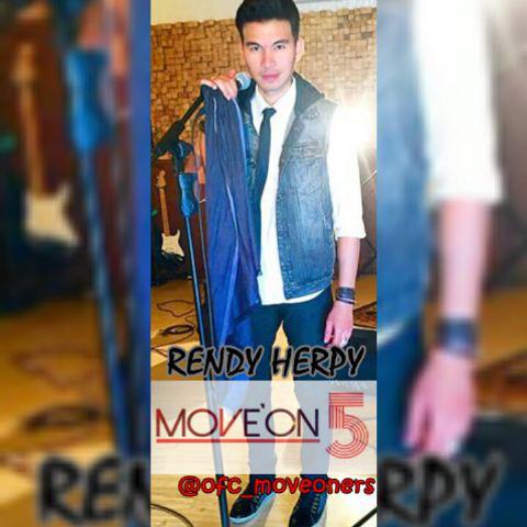 MUVONINDONESIA's tweet photo. ini dia vokalisnya #moveon5 yang ketjeh badaaii @rendyherpy 😍 boleh bawa pulang ga min @Official_RenLov http://t.co/b2DnFkjpI6