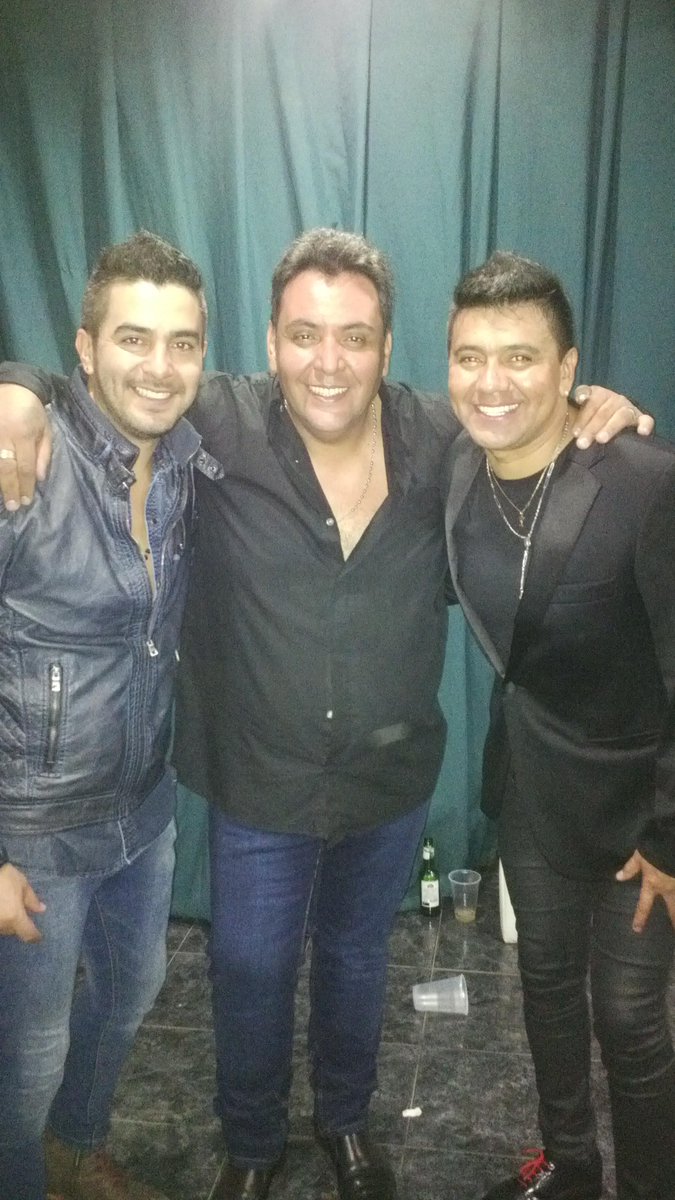 MercadoPaco's tweet photo. Talento y humildad @MercadoWally  @pablodavidortiz y @Sabrosoweb Gracias por el show que brindaron en San Juan http://t.co/16ftjeWaiD