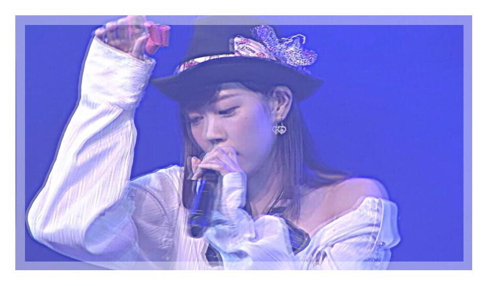 Lkymq's tweet photo. ■

.

.

　　　　　　　 抱き締められたら

　　　　　　￣￣￣￣￣￣￣￣￣￣

.

　　　↑↓

　　　　　　　　　　Milky　🍬

.

　　　一瞬で燃えて

.

　　　　　　灰になってしまうよ

.

. http://t.co/Abd7q9zUZo