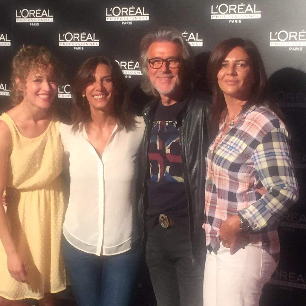 LaLarralde's tweet photo. Gran show de mi peluquero favorito @albertocerdanaC ,tributo a Bigas Luna en la #trainingexperience de @loreal_es 💋 http://t.co/XBjBArMt8h