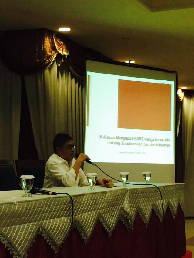 KotaKalibata's tweet photo. Dirjen @KemenPU memberikan sambutannya #SukseskanP3SRSwarga http://t.co/ns8yhftyqW