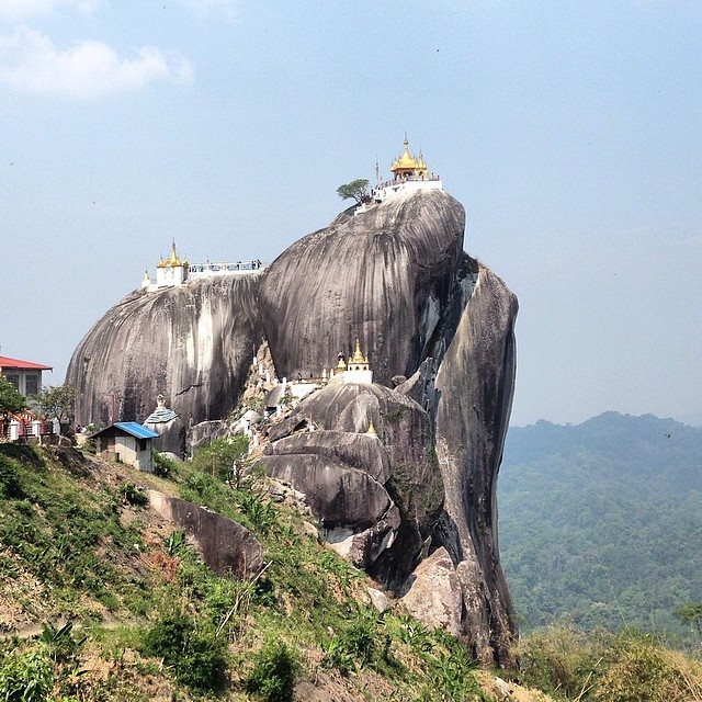 MmAttractions's tweet photo. Beautiful #mount #zalone in #Myanmar http://t.co/A6BMcr5Due
